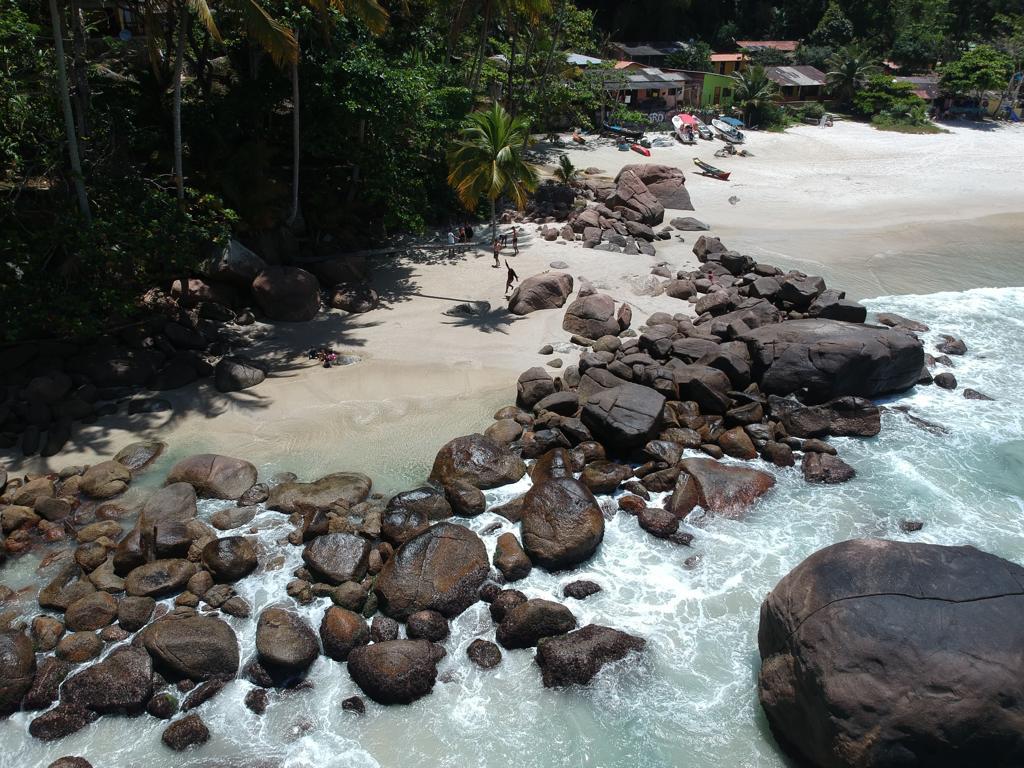 Passeio de Lancha Ilha Grande  - Betinho Ilha Grande (8).jpg