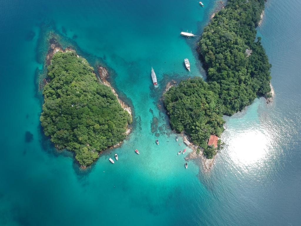 Passeio de Lancha Ilha Grande  - Betinho Ilha Grande (6).jpg