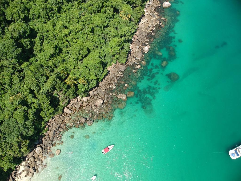 Passeio de Lancha Ilha Grande  - Betinho Ilha Grande (12).jpg