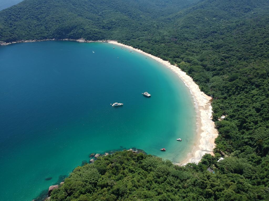 Passeio de Lancha Ilha Grande  - Betinho Ilha Grande (15).jpg
