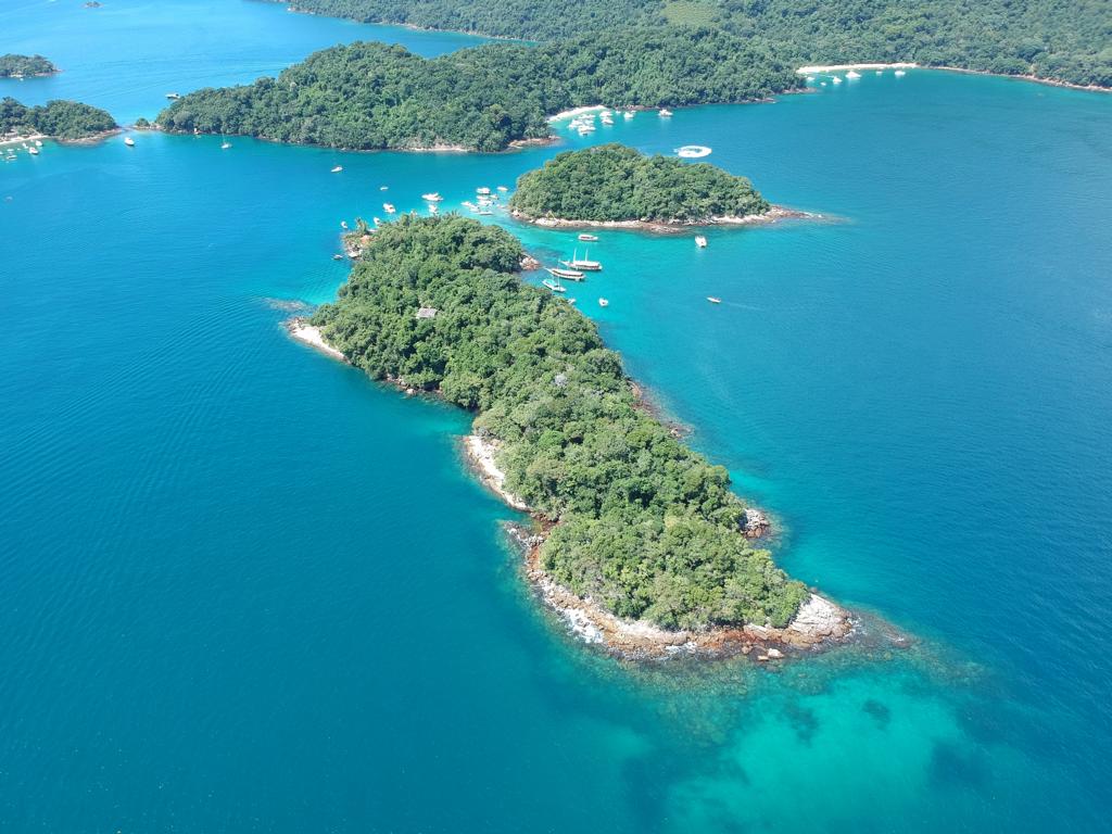 Passeio de Lancha Ilha Grande  - Betinho Ilha Grande (9).jpg